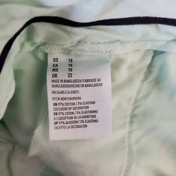 American Eagle Outfitters Womens Stretch Mint Green Chino Shorts Size 18 - Picture 8 of 9